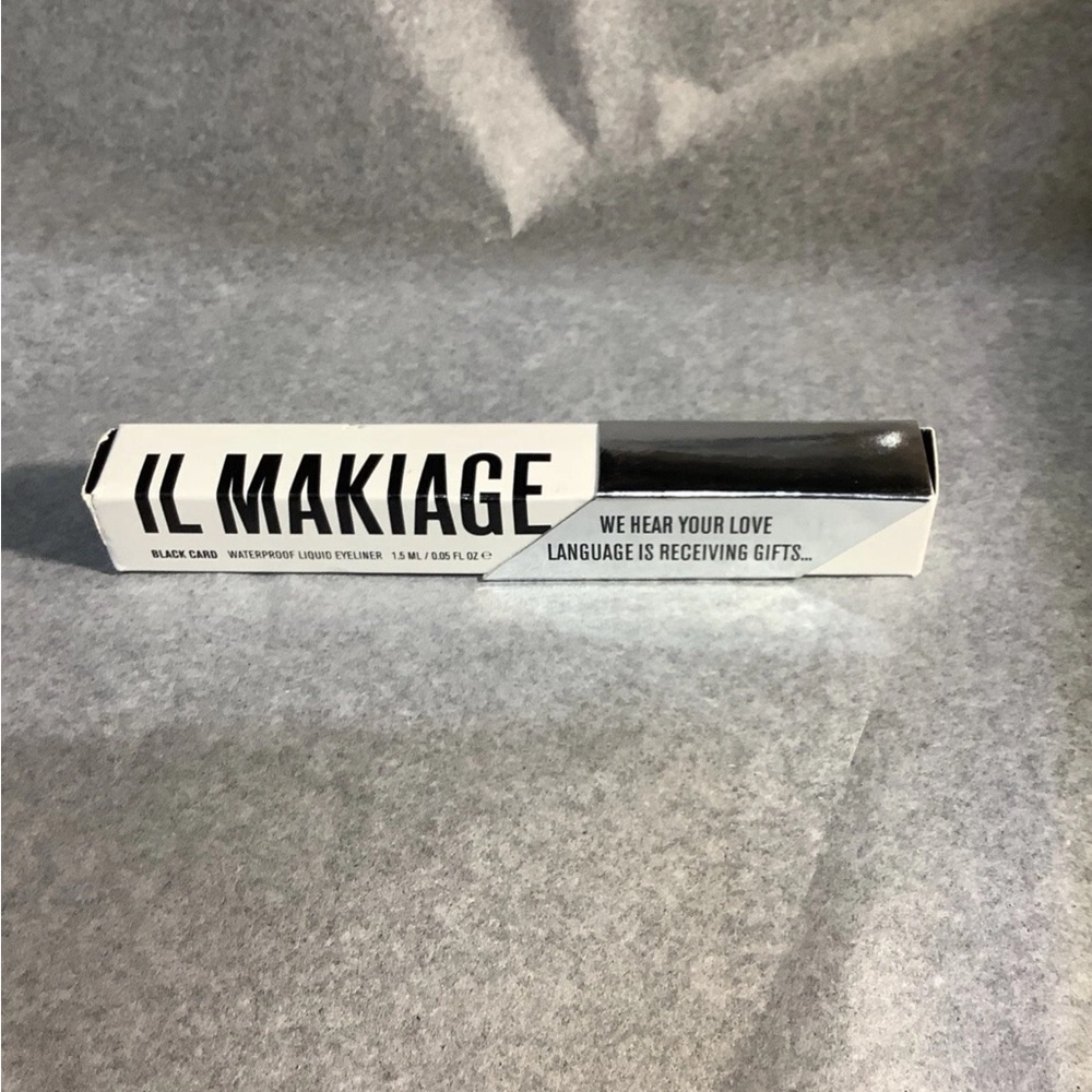 IL MAKIAGE Black Liquid Eyeliner